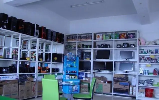 文昌市文建路18号金威大厦一楼